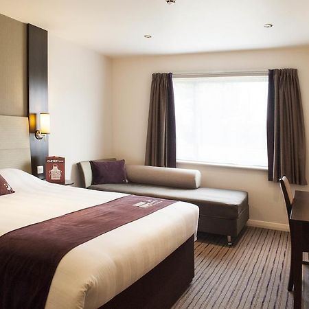 Premier Inn Glasgow Braehead Εξωτερικό φωτογραφία