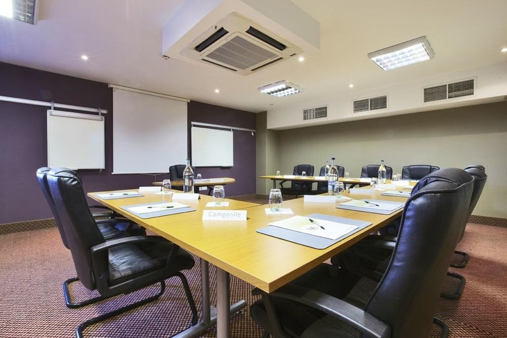 Premier Inn Glasgow Braehead Εξωτερικό φωτογραφία