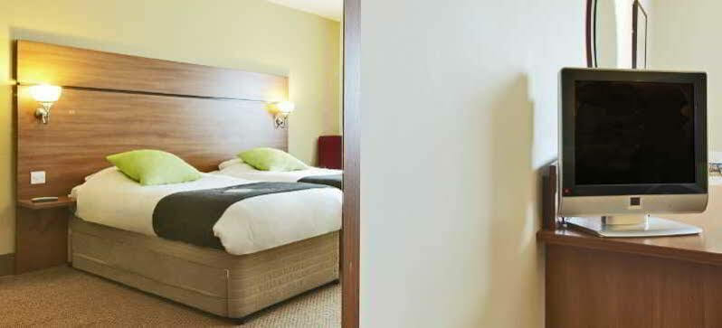 Premier Inn Glasgow Braehead Εξωτερικό φωτογραφία